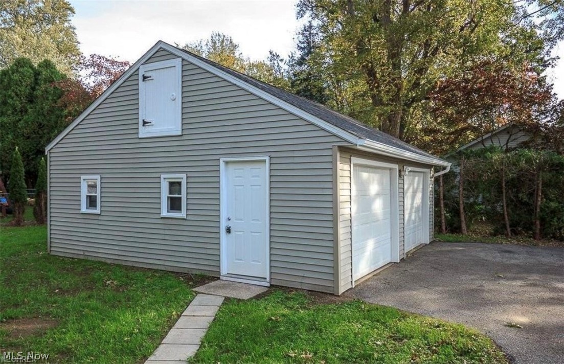 6047 Chapel Road Madison, OH 44057 - Photo 22 of 23 Gallery Image 22