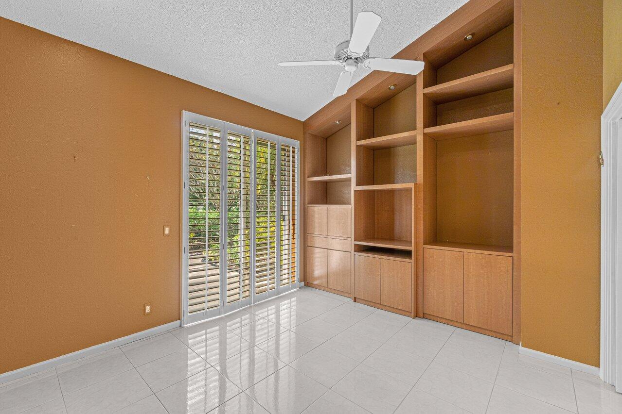 5537 Northwest 21st Way Boca Raton, FL 33496 - Photo 11 of 27 008-5537Northwest21stWay-BocaRaton-FL-33