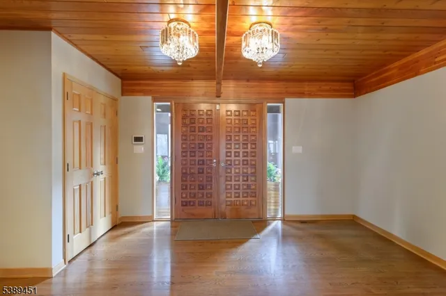 $1,399,900 | 21 Starrett Court, Sparta, NJ 07871