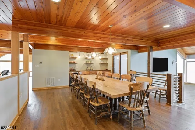 $1,399,900 | 21 Starrett Court, Sparta, NJ 07871