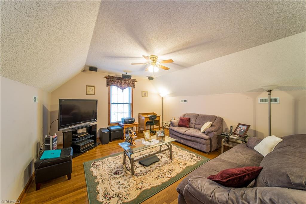 7945 Rte 2156 Walnut Cove, NC 27052 - Photo 20 of 30 Gallery Image 20