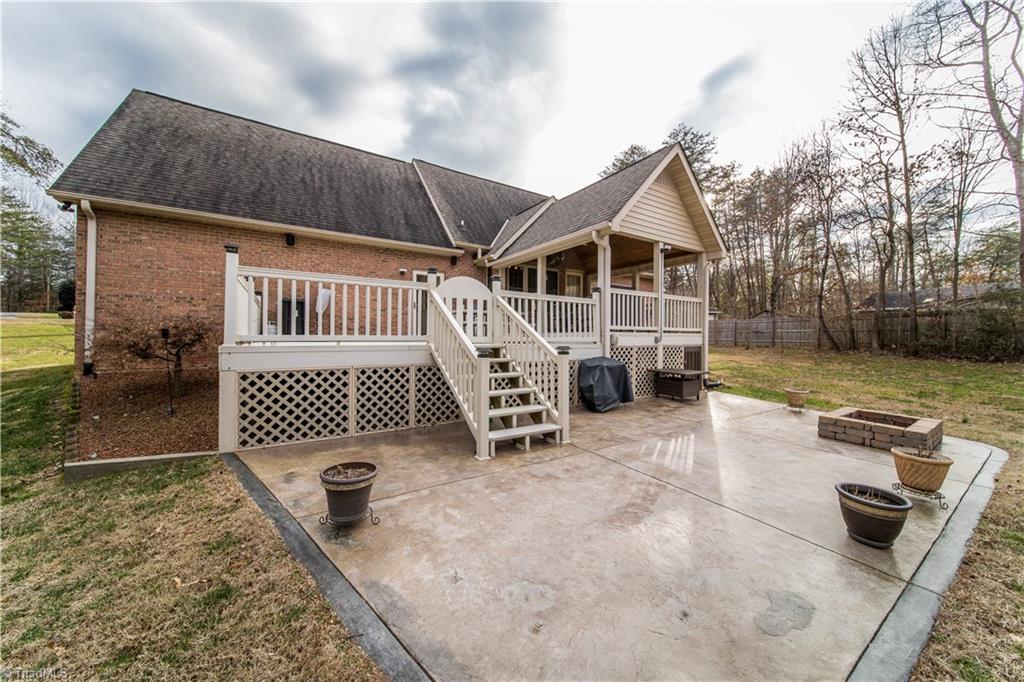 7945 Rte 2156 Walnut Cove, NC 27052 - Photo 26 of 30 Gallery Image 26