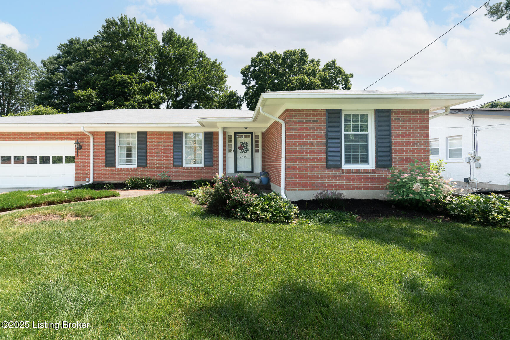 2401 Branning Road Thornhill, KY 40222 - Photo 4 of 59 2401 Branning-4