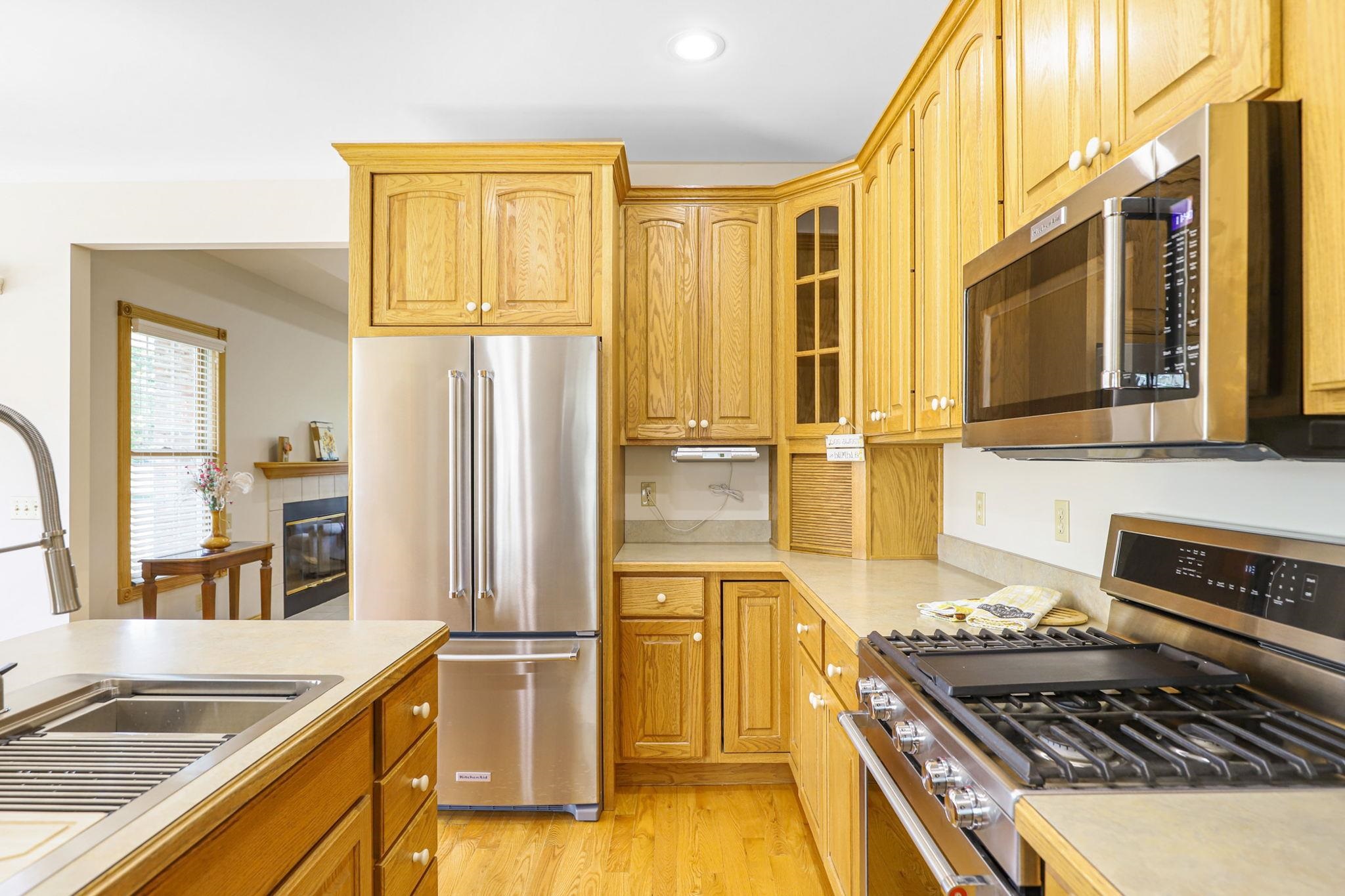 3360 Dillon Road Flushing, MI 48433 - Photo 12 of 61 50087479-11.JPG