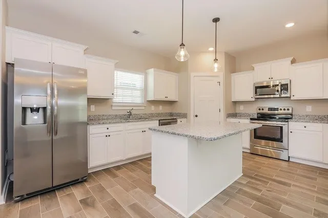 $2,455 | 5319 Nancy Seward Drive, Murfreesboro, TN 37129