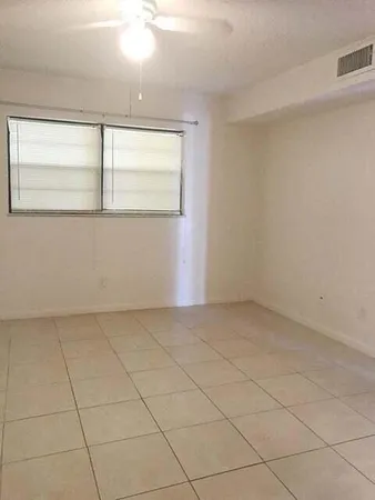 $1,500 | 2050 Oleander Boulevard, Unit 1105, Fort Pierce, FL 34950