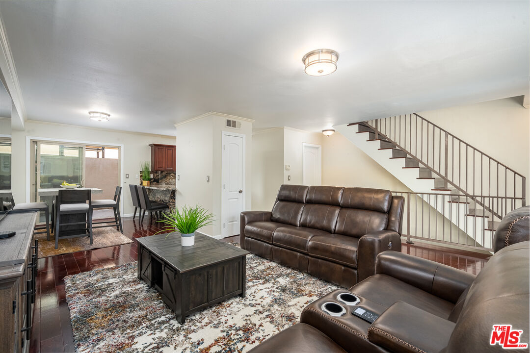 1445 West 224th Street, Unit 11, Torrance, CA 90501 Compass