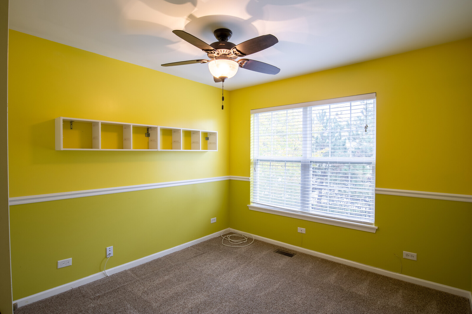 2101 Silverleaf Court Addison, IL 60101 - Photo 34 of 41 a view of an empty room with a window