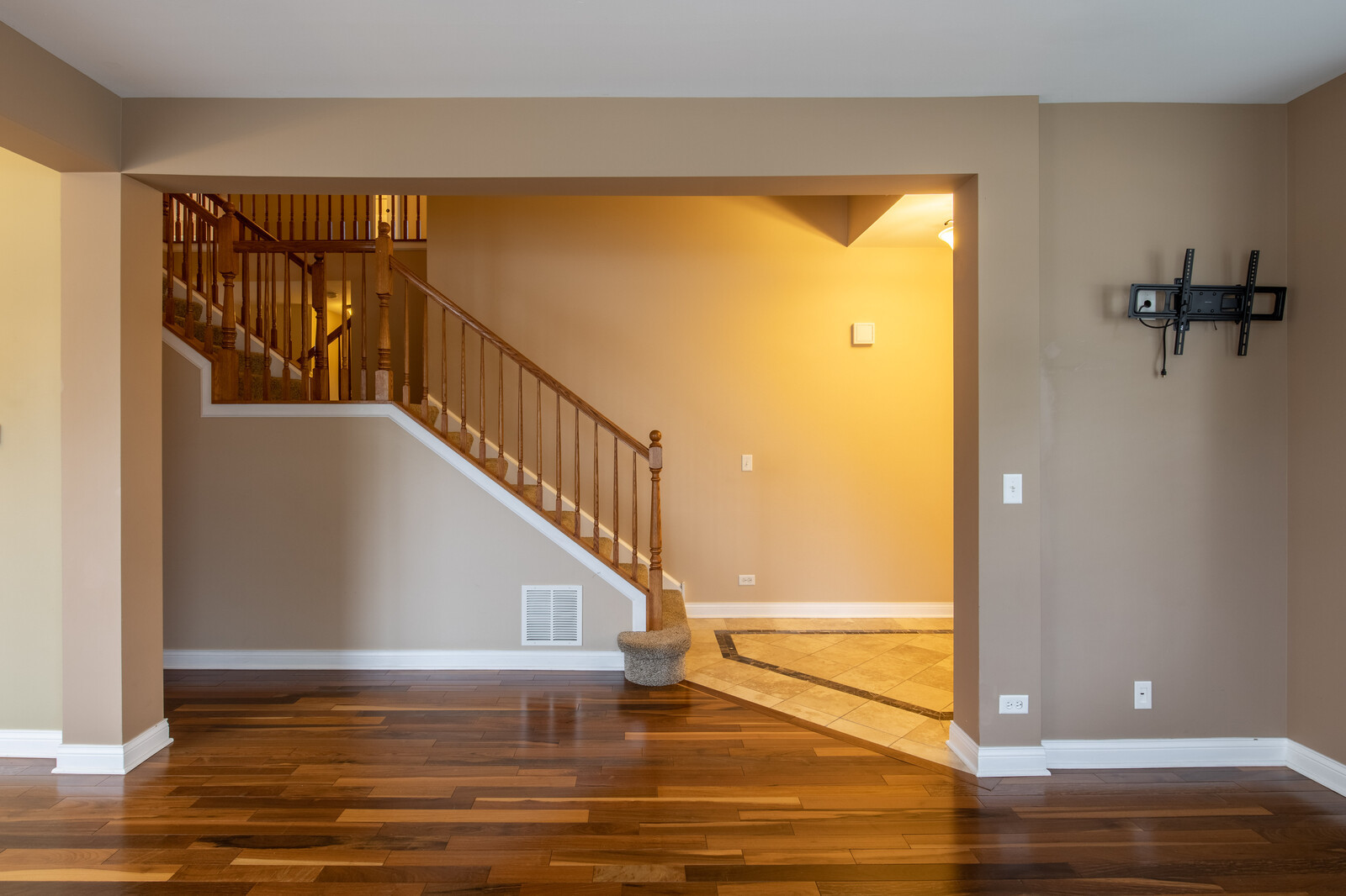 2101 Silverleaf Court Addison, IL 60101 - Photo 7 of 41 a view of entryway and hall with wooden floor