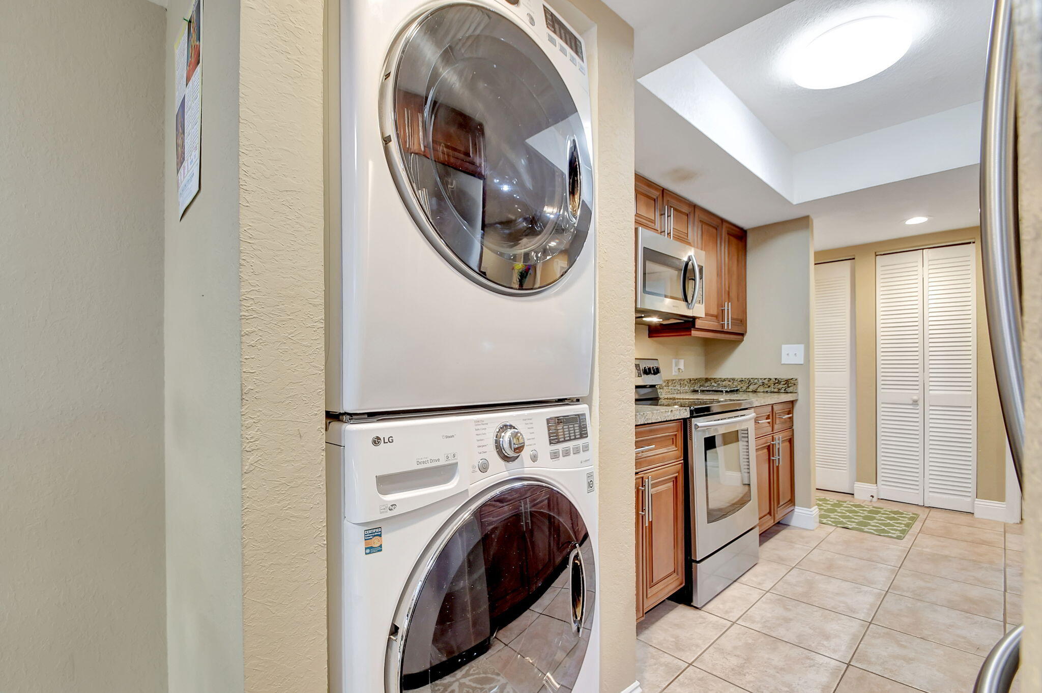 4307 Wood Ride Road, Unit C Boynton Beach, FL 33436 - Photo 18 of 37 27-web-or-mls-DSC_2636