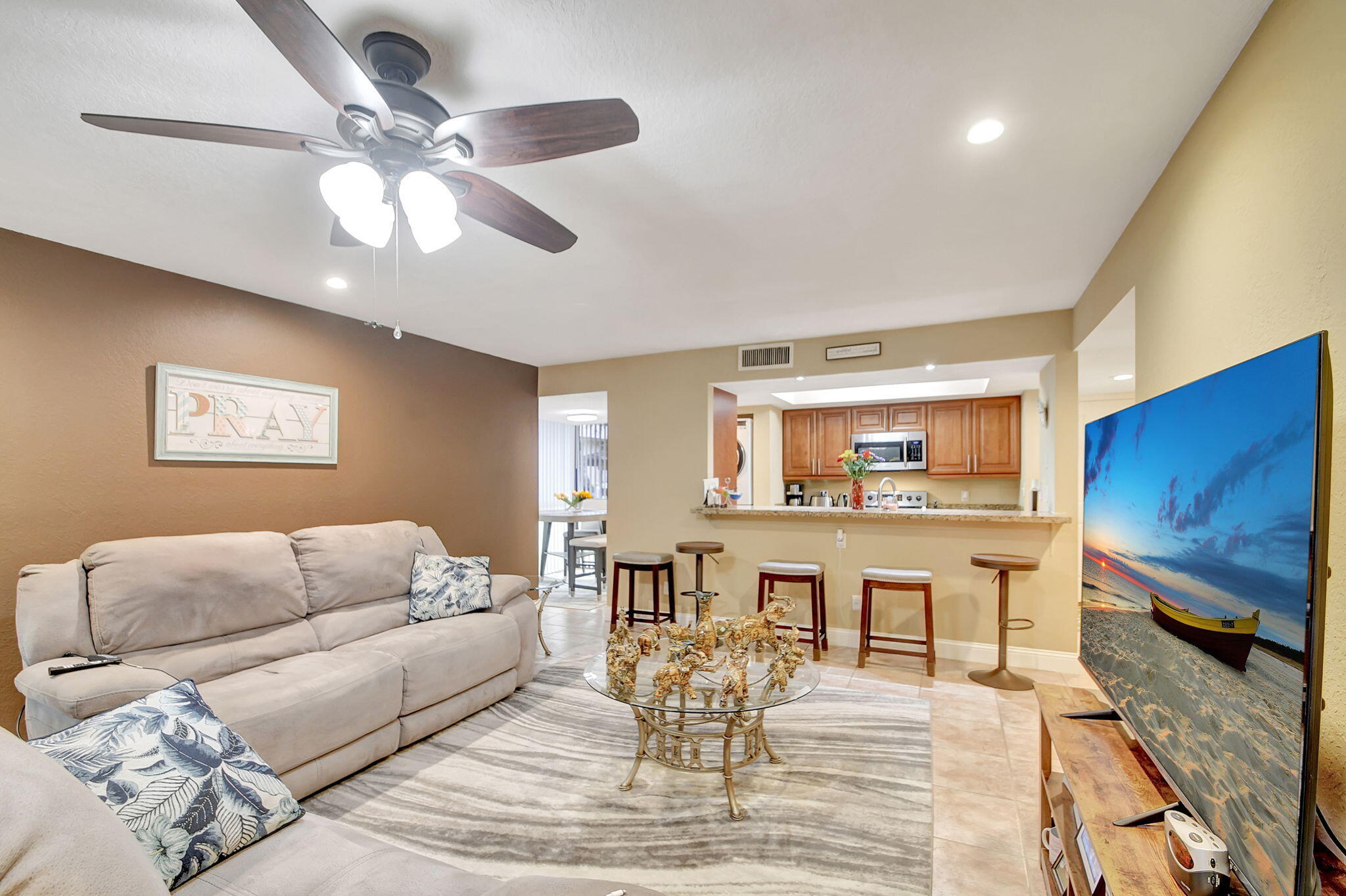 4307 Wood Ride Road, Unit C Boynton Beach, FL 33436 - Photo 3 of 37 12-web-or-mls-DSC_2551