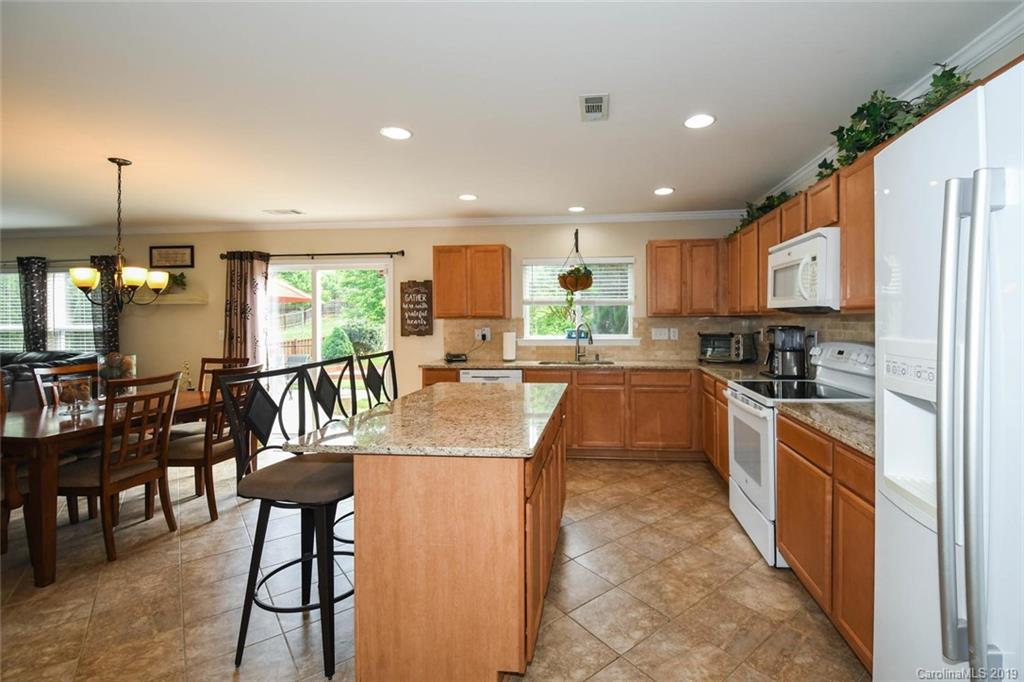 9224 Seamill Road Charlotte, NC 28278 - Photo 13 of 33 Gallery Image 13