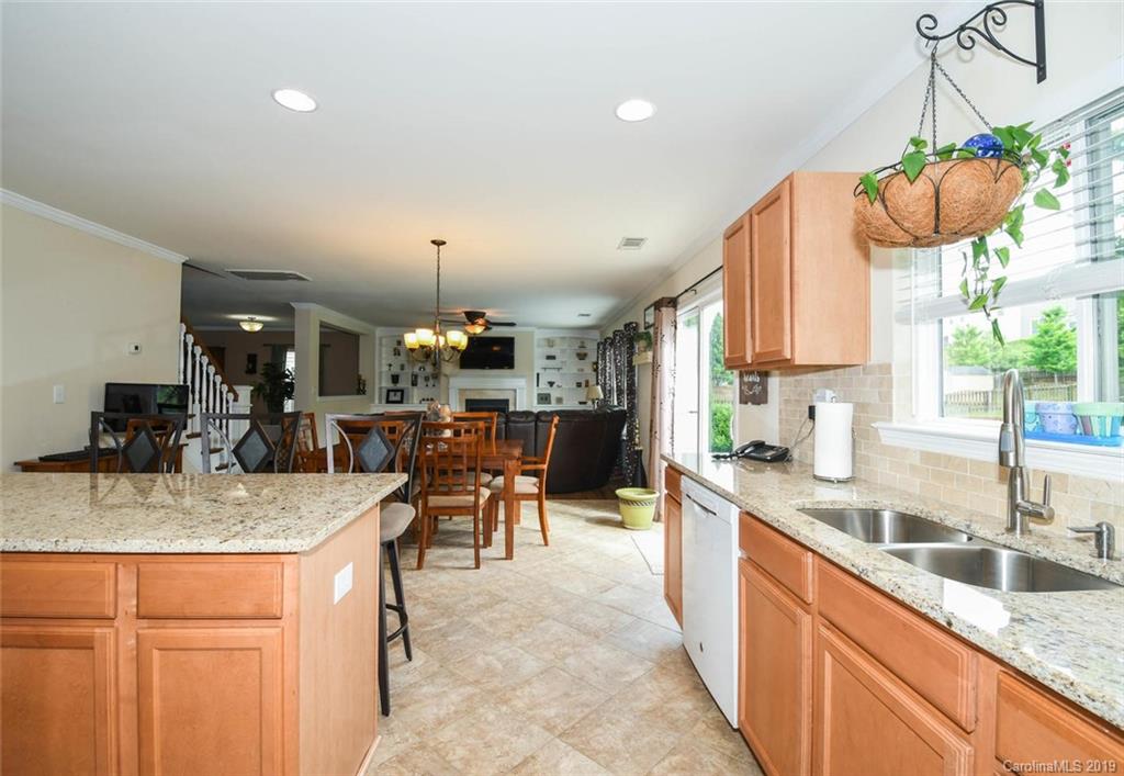 9224 Seamill Road Charlotte, NC 28278 - Photo 15 of 33 Gallery Image 15