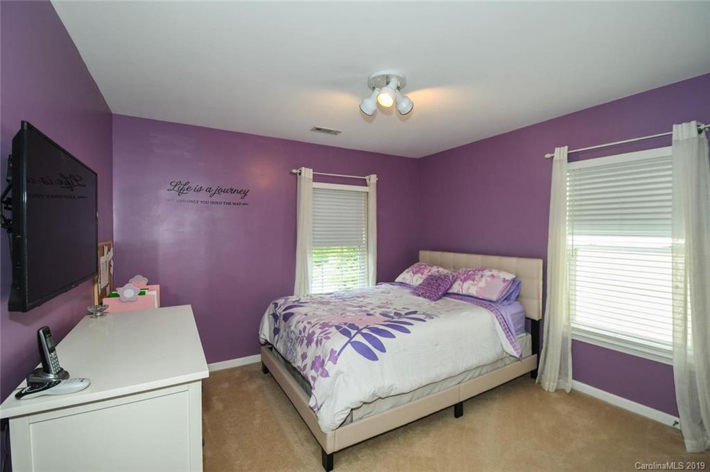 9224 Seamill Road Charlotte, NC 28278 - Photo 25 of 33 Gallery Image 25