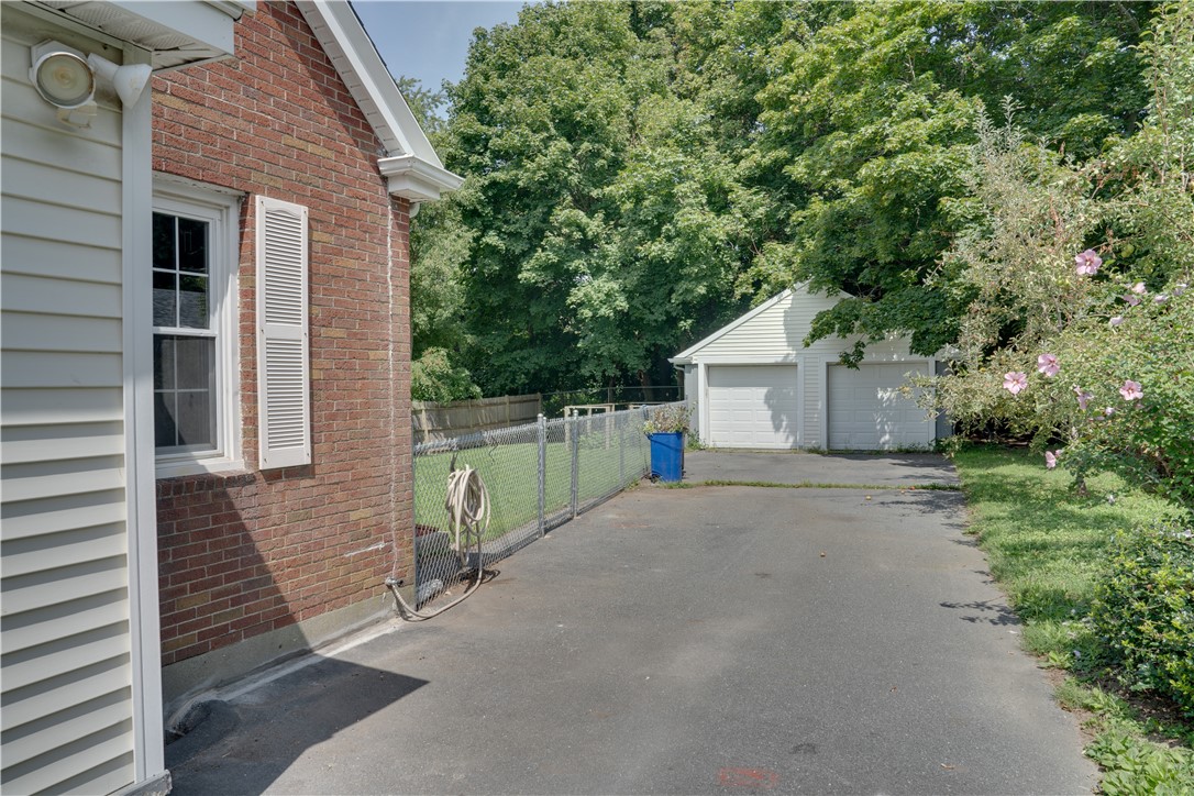 34 John Duggan Road Tiverton, RI 02878 - Photo 12 of 12 Gallery Image 12