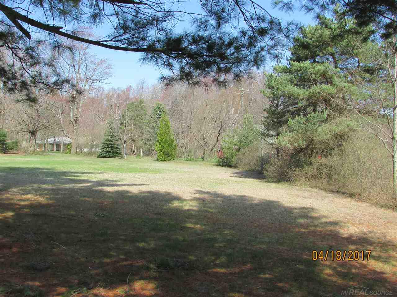 3318 Lakeshore Road Lexington, MI 48450 - Photo 16 of 21
