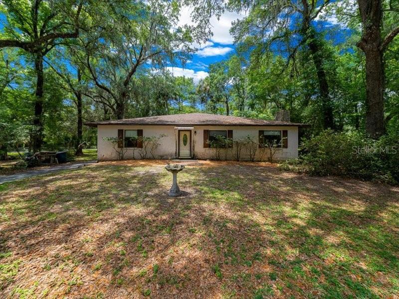 495 North Robin Hood Road Inverness, FL 34450 - Photo 2 of 34