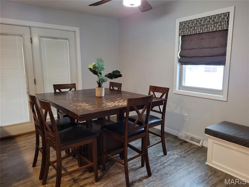 2 Lake Drive Moro, IL 62067 - Photo 6 of 18