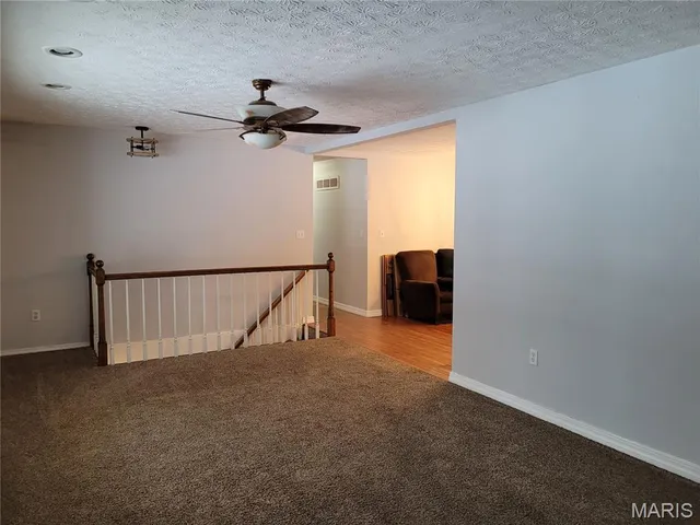 $248,900 | 2 Lake Drive, Moro, IL 62067