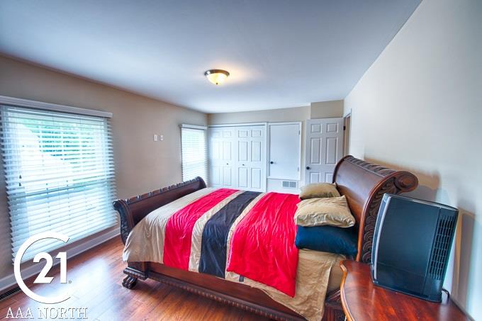 1388 Crescent Lane Rochester, MI 48306 - Photo 14 of 30
