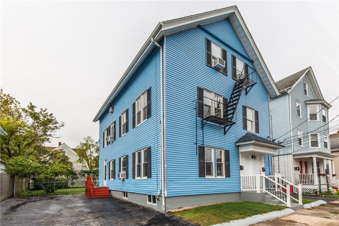 Exterior front and driveway