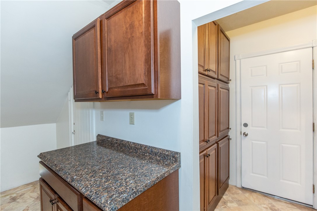 111 Denver Street Pawtucket, RI 02860 - Photo 33 of 45 Unit 2 - upper level