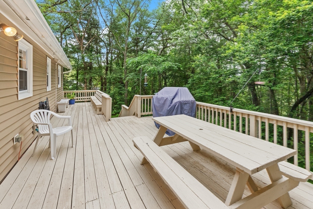 15 Sleigh Road Chelmsford, MA 01824 - Photo 36 of 39 Gallery Image 36