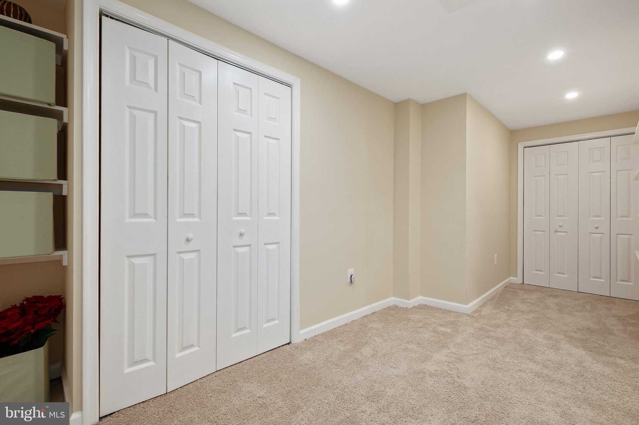 5 Hugo Court Silver Spring, MD 20906 - Photo 5 of 46 Gallery Image 5
