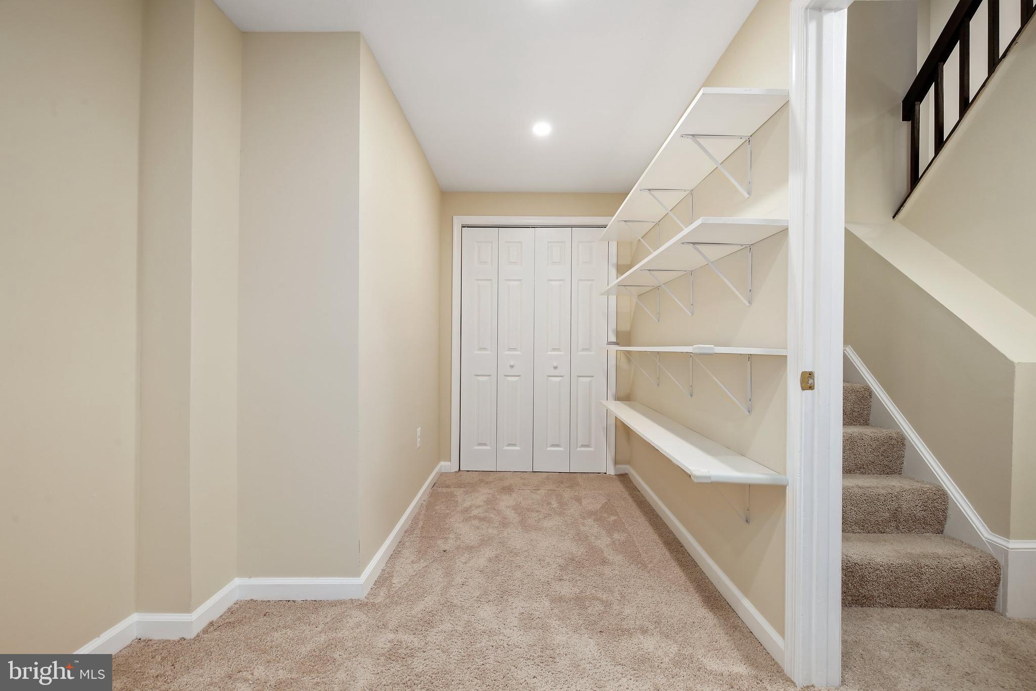 5 Hugo Court Silver Spring, MD 20906 - Photo 6 of 46 Gallery Image 6