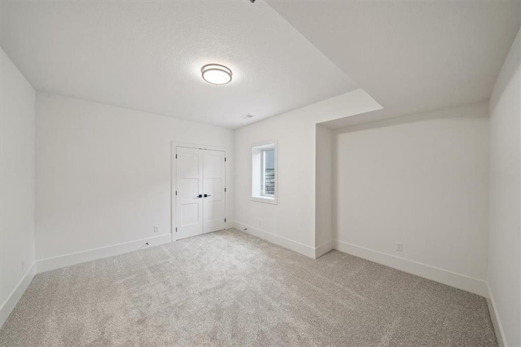 2202 Southwest Hook Farm Drive Lee's Summit, MO 64082 - Photo 24 of 27