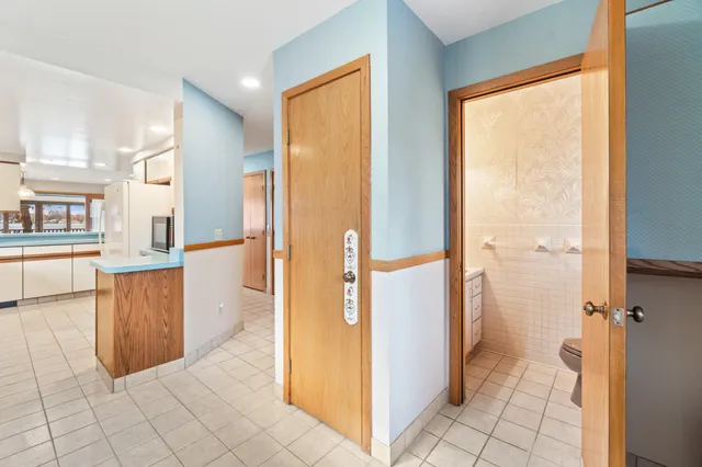 $829,900 | 4276 Echo Cove, Manitou Beach, MI 49253