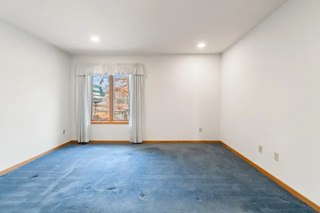 $829,900 | 4276 Echo Cove, Manitou Beach, MI 49253