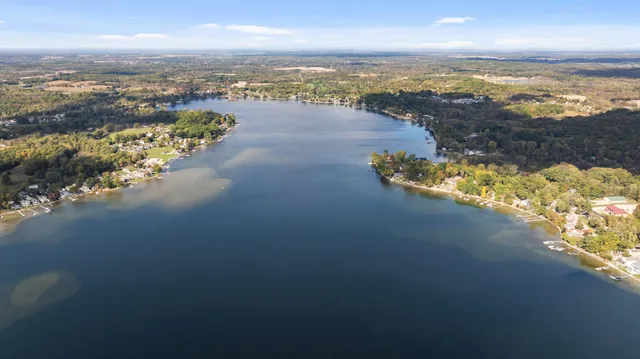 $829,900 | 4276 Echo Cove, Manitou Beach, MI 49253