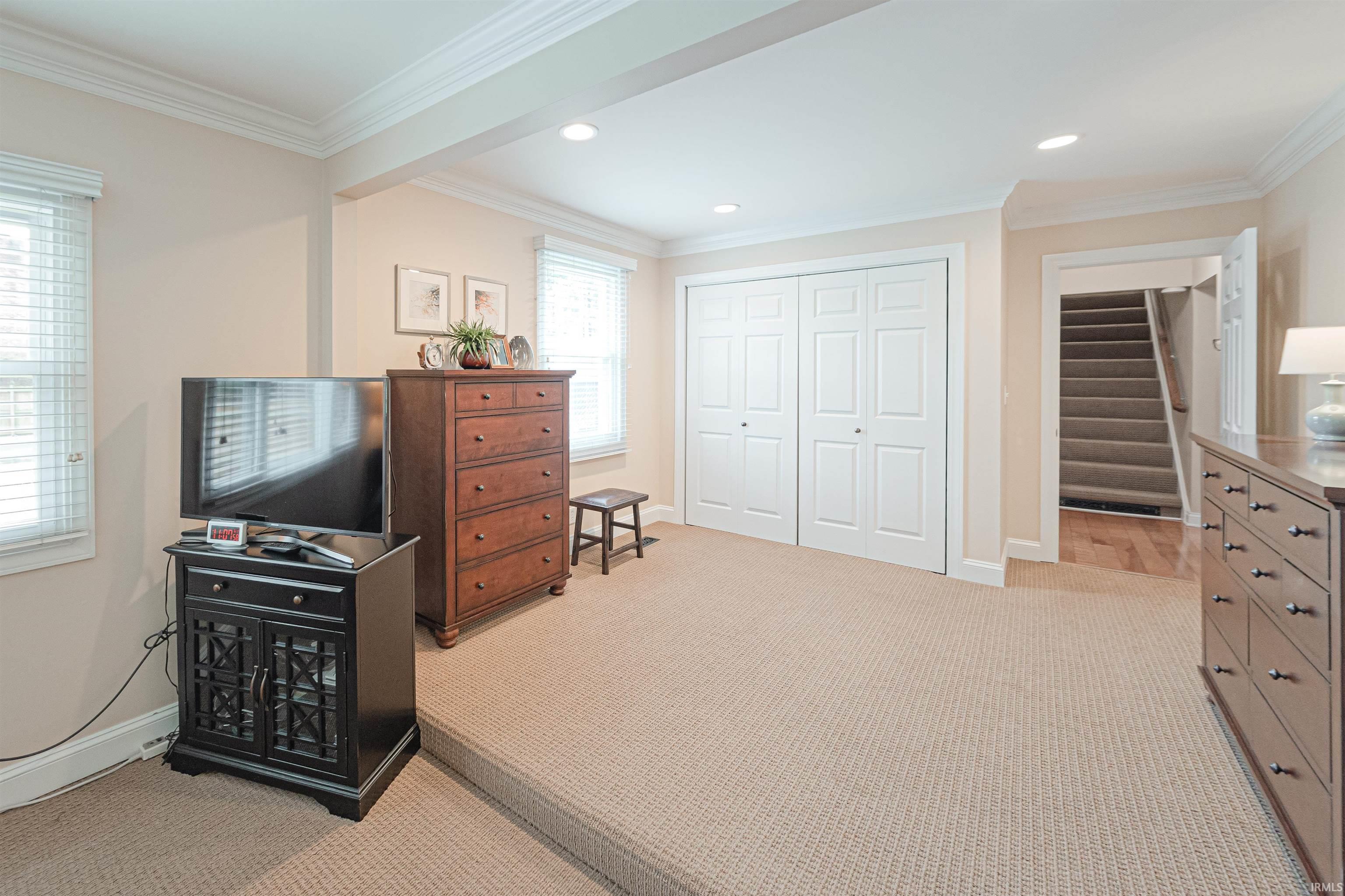 7701 Newburgh Road Evansville, IN 47715 - Photo 13 of 36 Gallery Image 13