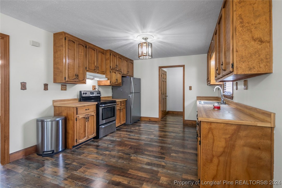 464 John French Road Pembroke, NC 28372 - Photo 8 of 23 Gallery Image 8