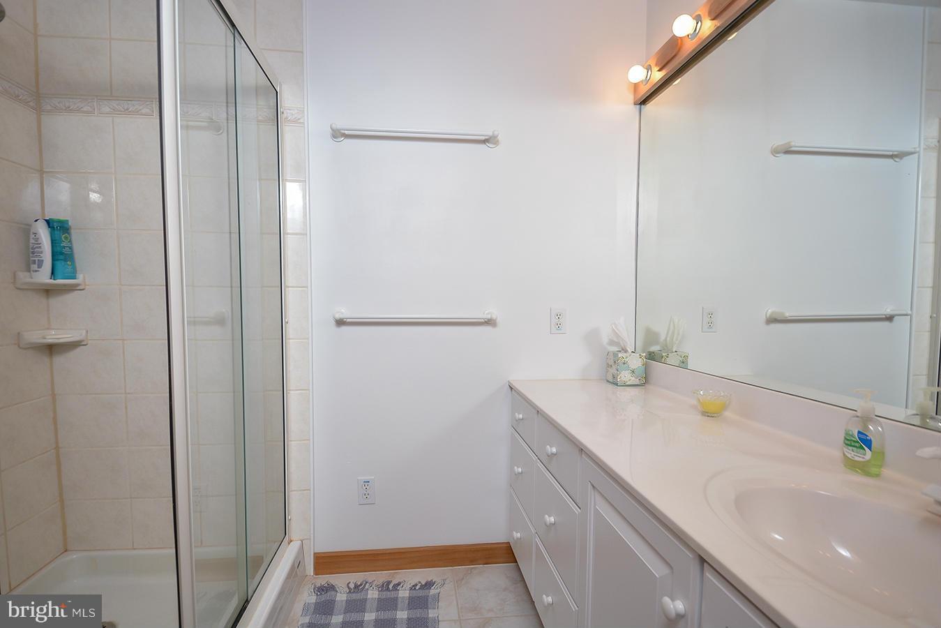 2432 State Park Road Swanton, MD 21561 - Photo 17 of 23 Bath (Master)