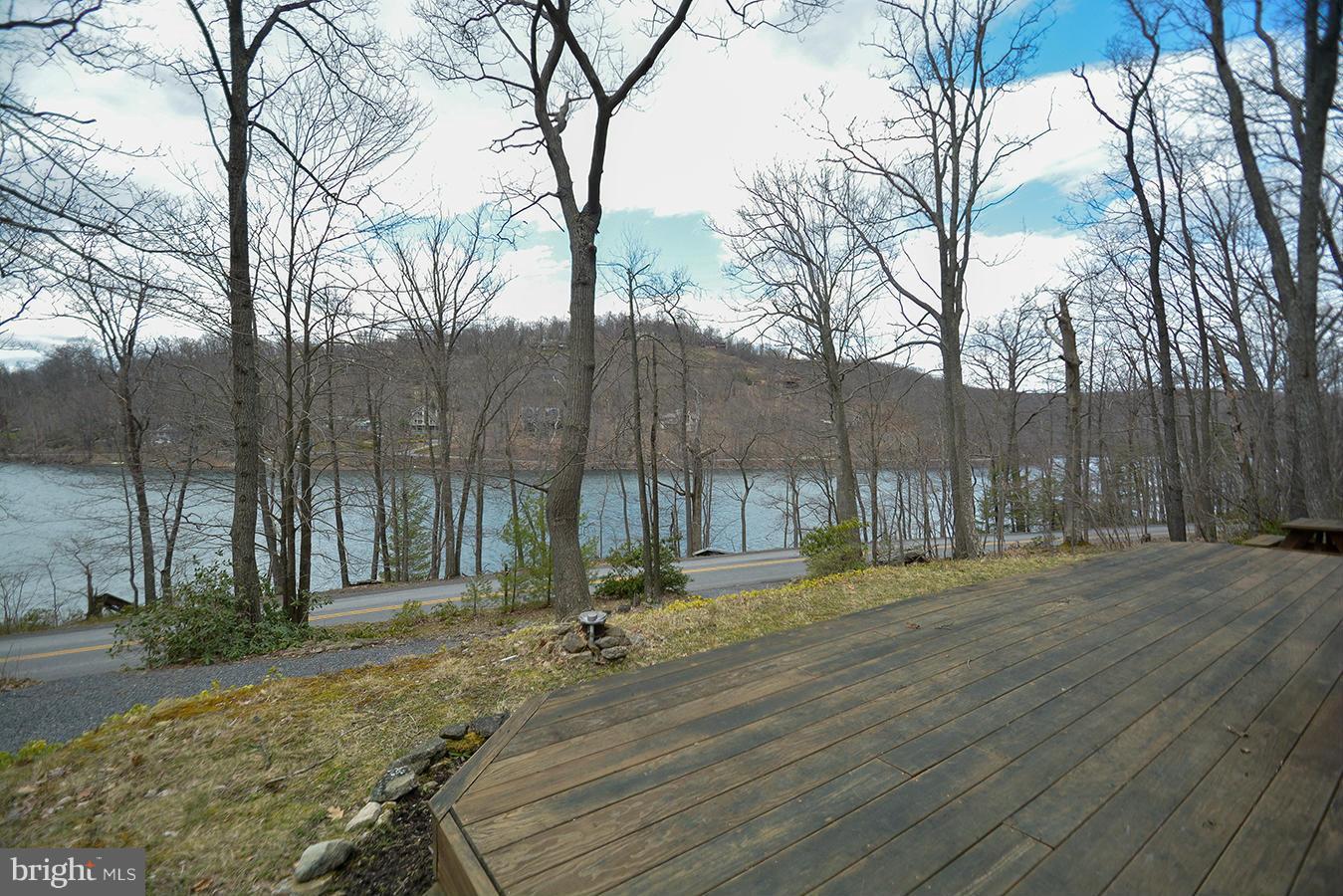 2432 State Park Road Swanton, MD 21561 - Photo 21 of 23 Deck