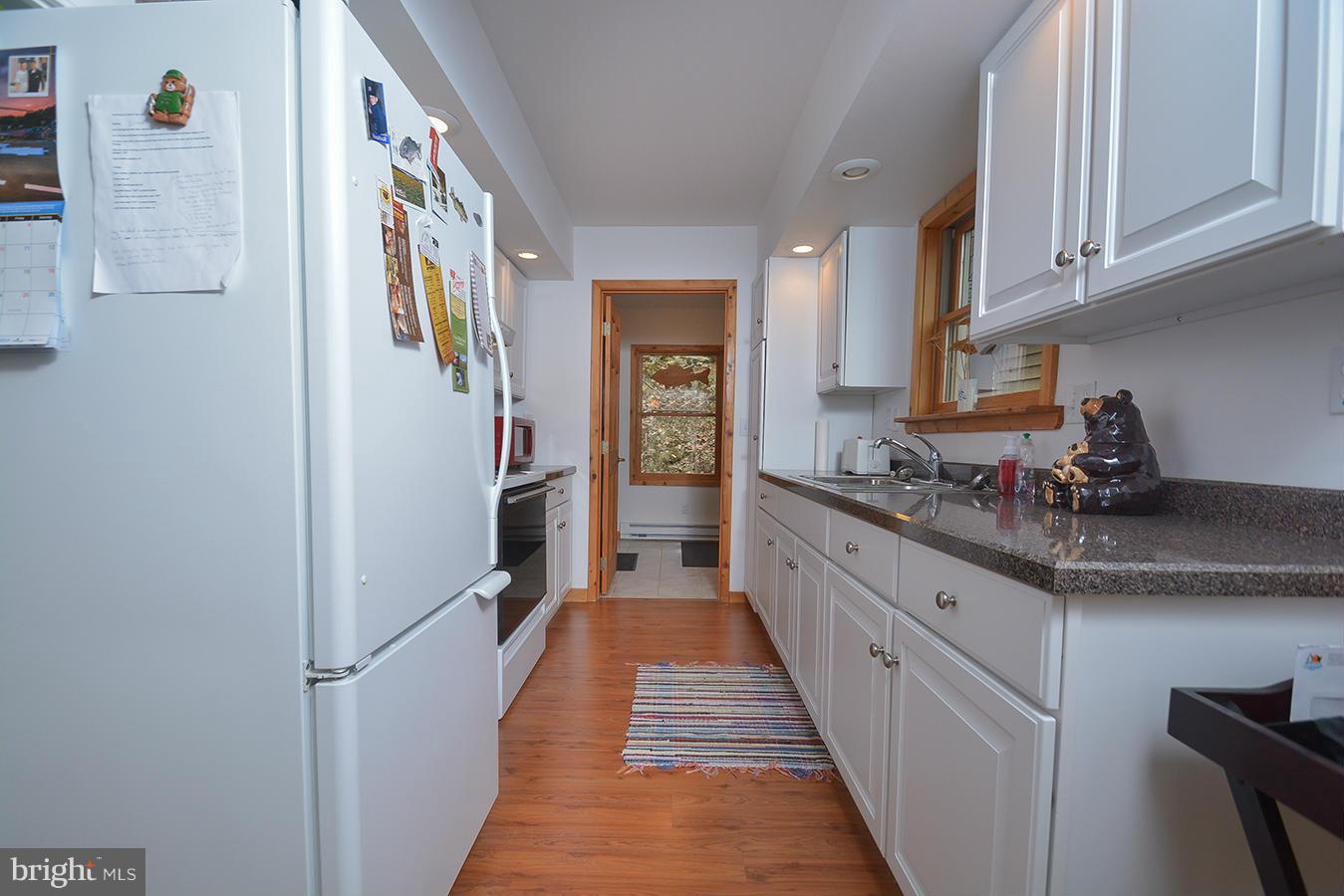 2432 State Park Road Swanton, MD 21561 - Photo 5 of 23 Kitchen