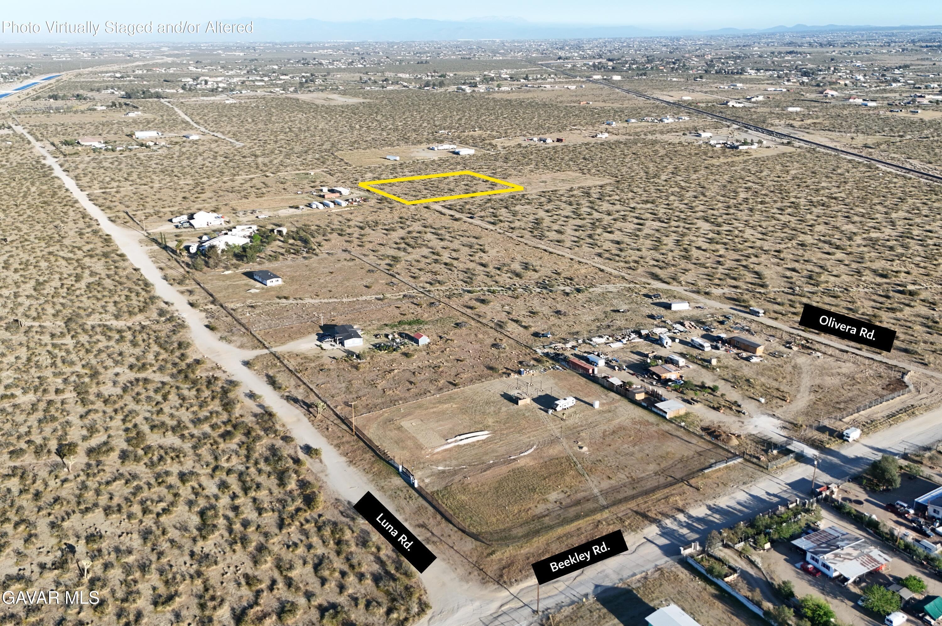 Olivera Road Phelan, CA 92371 - Photo 12 of 17 E07.