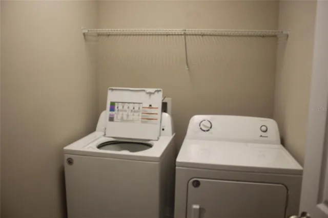 $2,450 | 14284 Desert Haven Street, Unit 806, Windermere, FL 34786