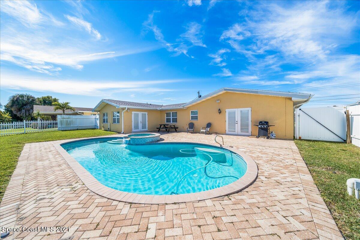 105 La Riviere Road Cocoa Beach, FL 32931 - Photo 9 of 21 Pool