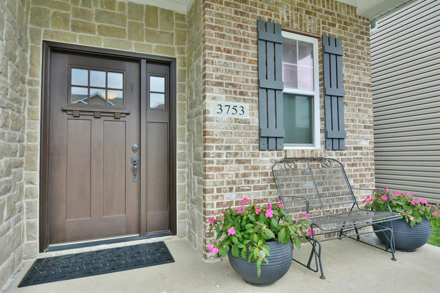3753 Hardwood Road Lexington, KY 40509 - Photo 2 of 39 Photo 2