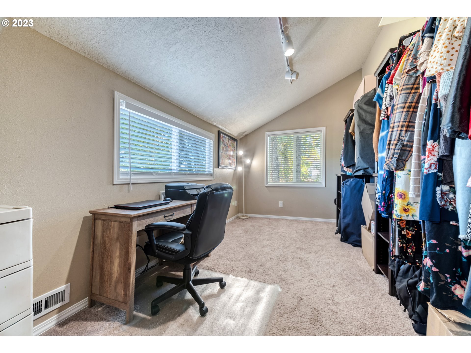 7370 B Street Springfield, OR 97478 - Photo 23 of 41 a workspace with furniture and a window