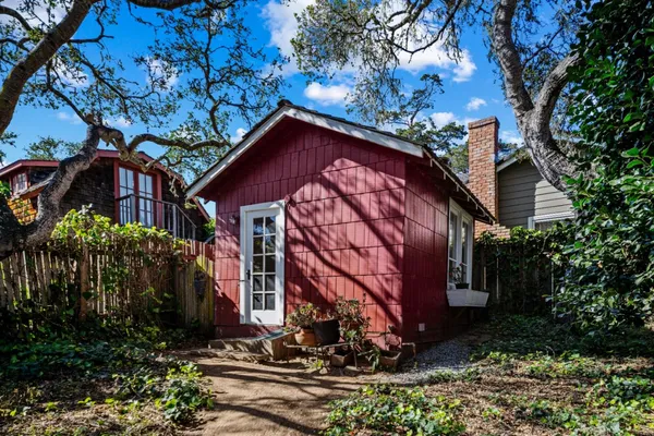 $1,800,000 | 0 Torres & 8th Corner, Carmel, CA 93923
