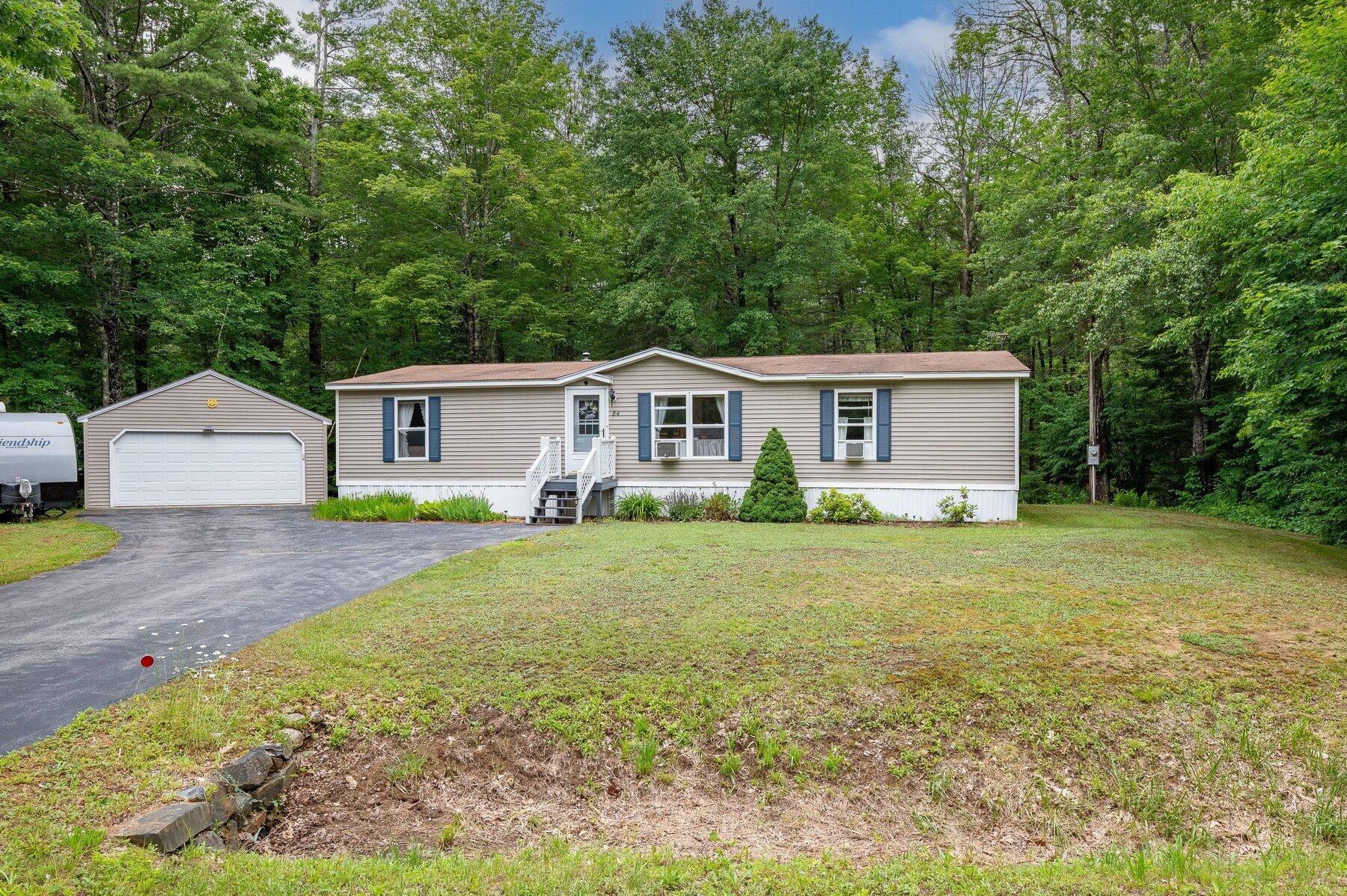 84 Briarwood Road Lebanon, ME 04027 - Photo 2 of 34