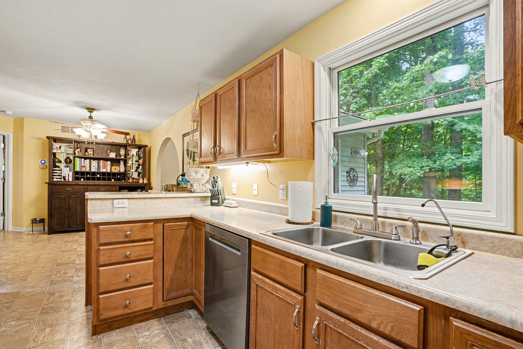 6367 Pokagon Road Berrien Center, MI 49102 - Photo 5 of 26 010_file_8774