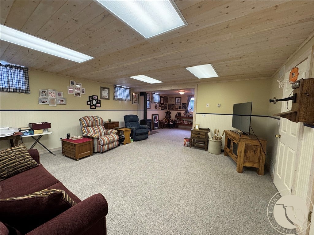 185 Howie Road Big Timber, MT 59011 - Photo 27 of 40 Gallery Image 27