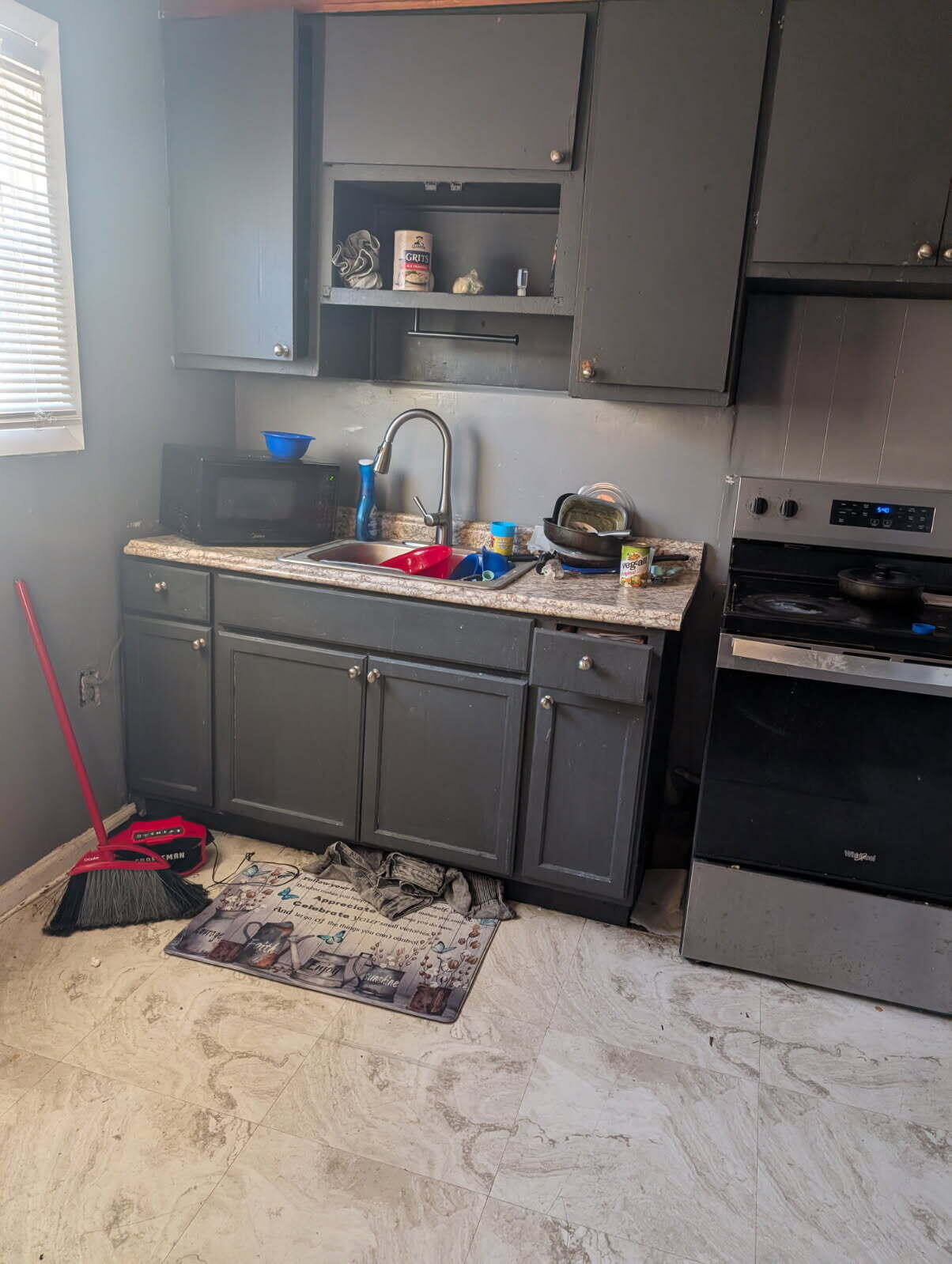 8309 Brace Street Detroit, MI 48228 - Photo 8 of 14 8961611346657084625