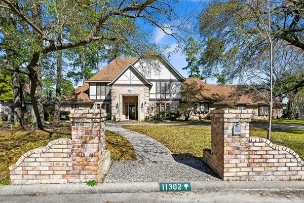 $3,650 | 11302 Hylander Drive, Houston, TX 77070