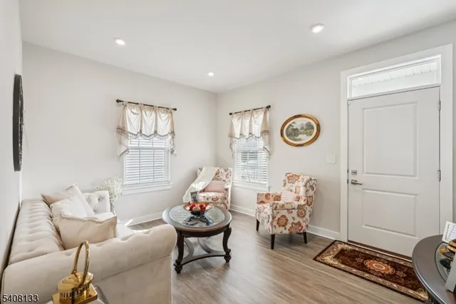 $716,500 | 62 Trafalgar Court, Sparta, NJ 07871